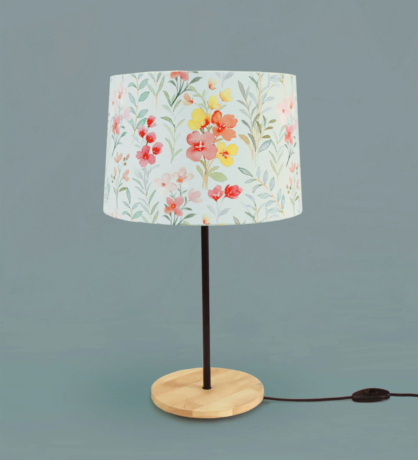 Beautiful Flower Art Drum Shaped Table Lamp with Wood Base