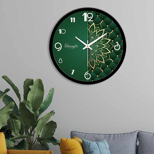 Beautiful Golden Pattern Designer Wall Clock