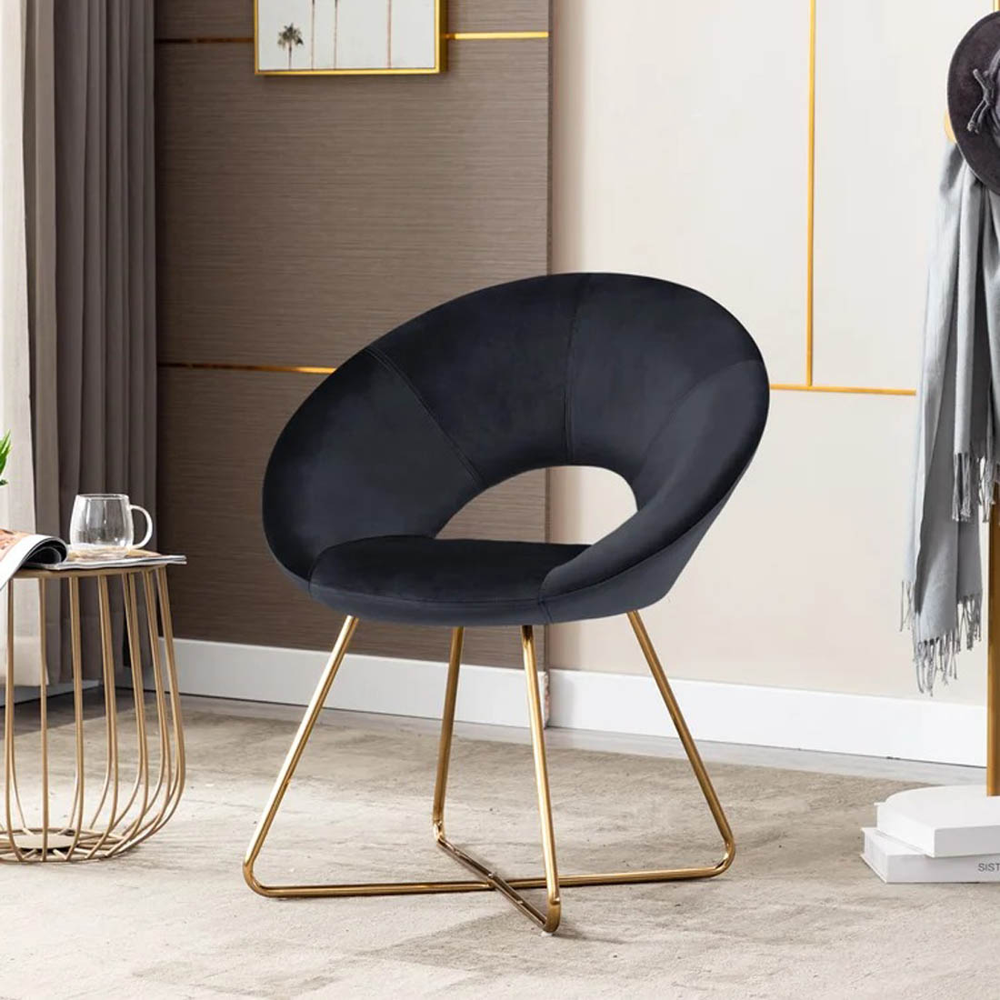 Edgy Shell Designer Shape Black Accent Chair