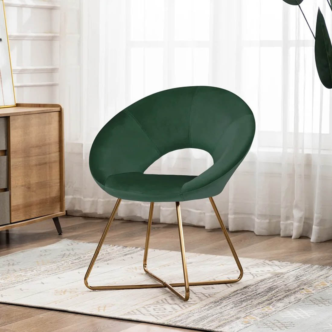 Edgy Shell Shaped Royal Green Accent Chair