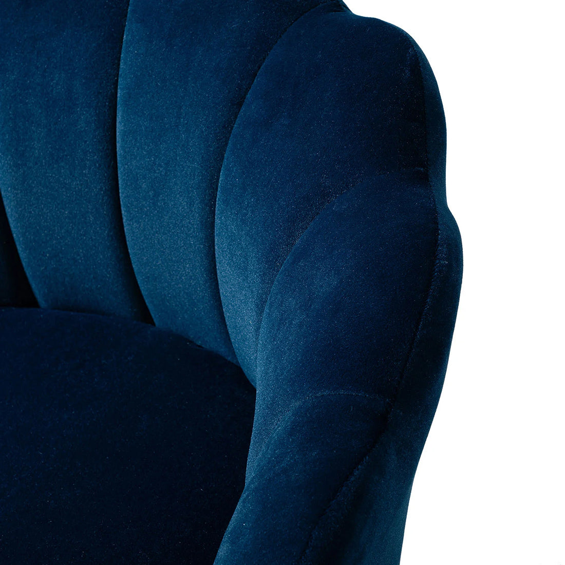 Shell Motif Luxury Style Blue Velvet Lounge Chair